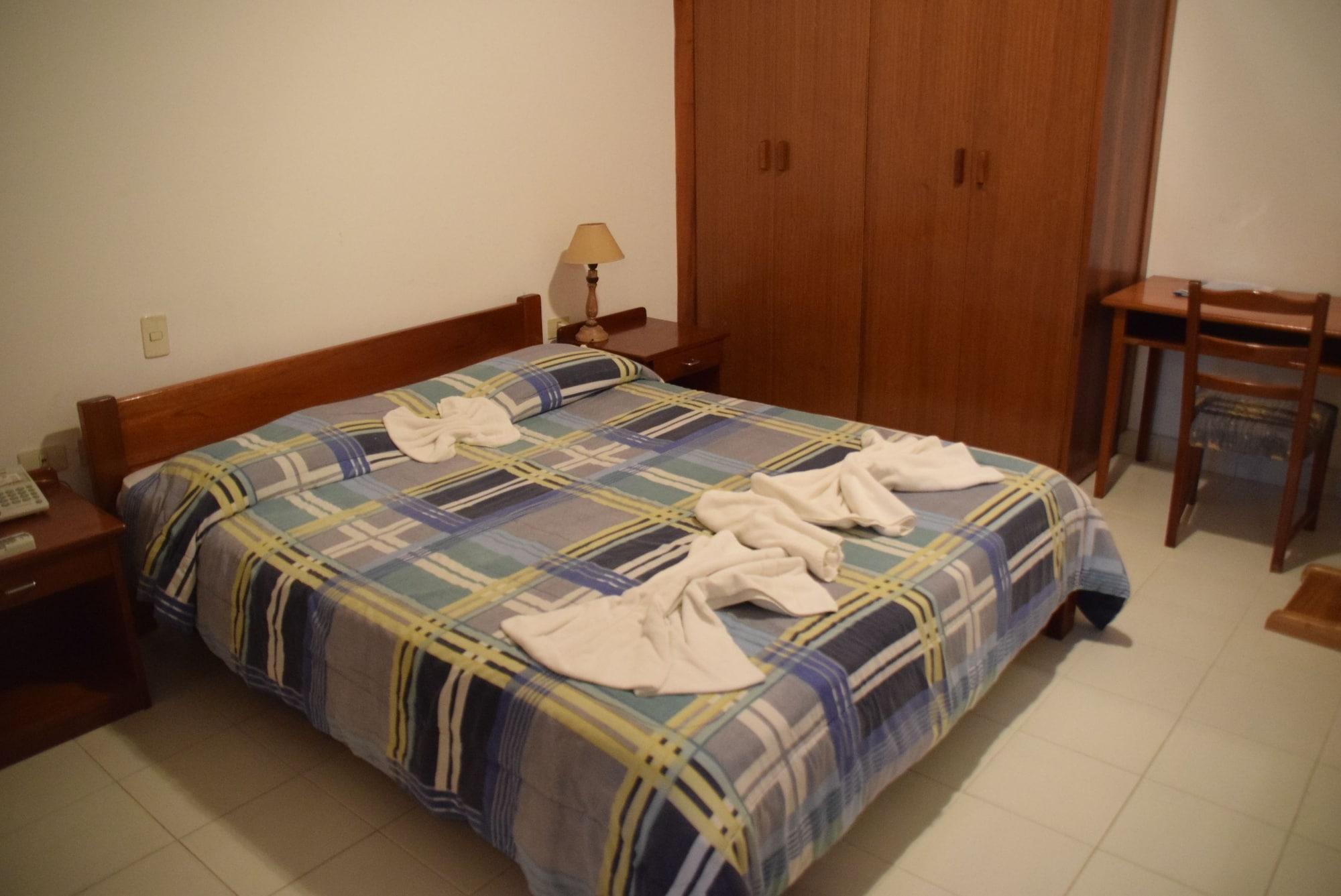 Hotel Portal Del Sol Asuncion Exteriör bild