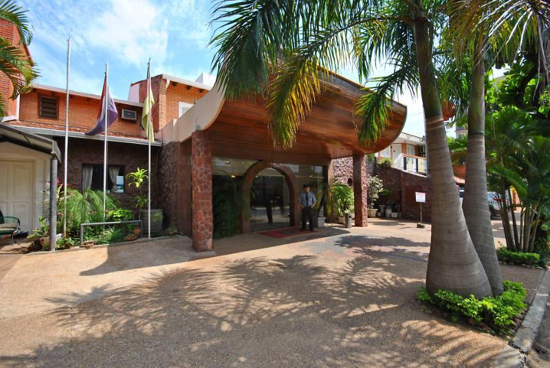 Hotel Portal Del Sol Asuncion Exteriör bild