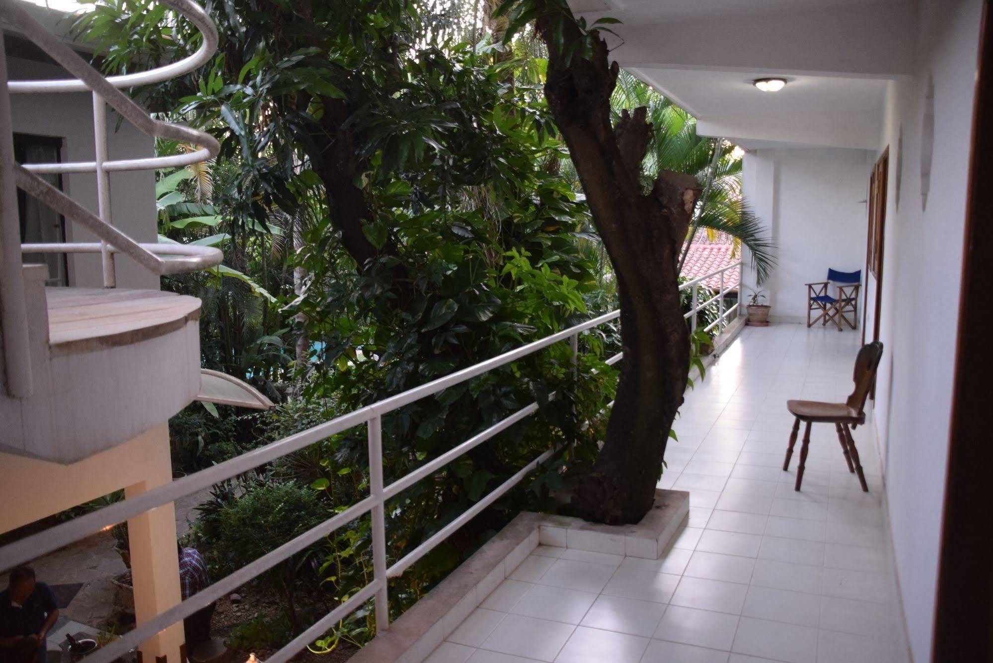 Hotel Portal Del Sol Asuncion Exteriör bild